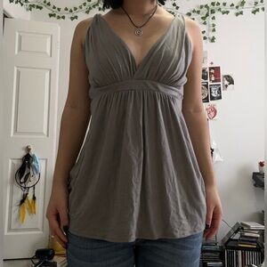 Y2K Bitten by Sarah Jessica Parker Light Gray Babydoll Blouse